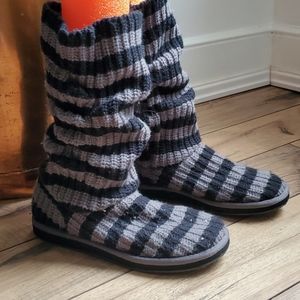 Scrunchy crochet boots with rubber soles